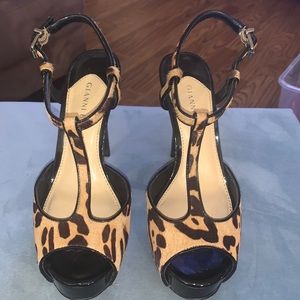 Gianni Bini leopard print heels, size 7.5